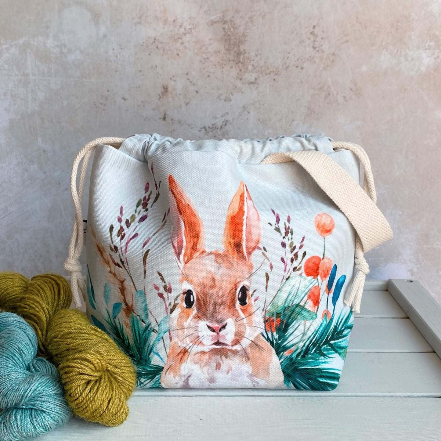 Project bags for knitting and crochet projects. Handmade using beautiful nature themed fabrics. Perfect for organising and storing craft projects.