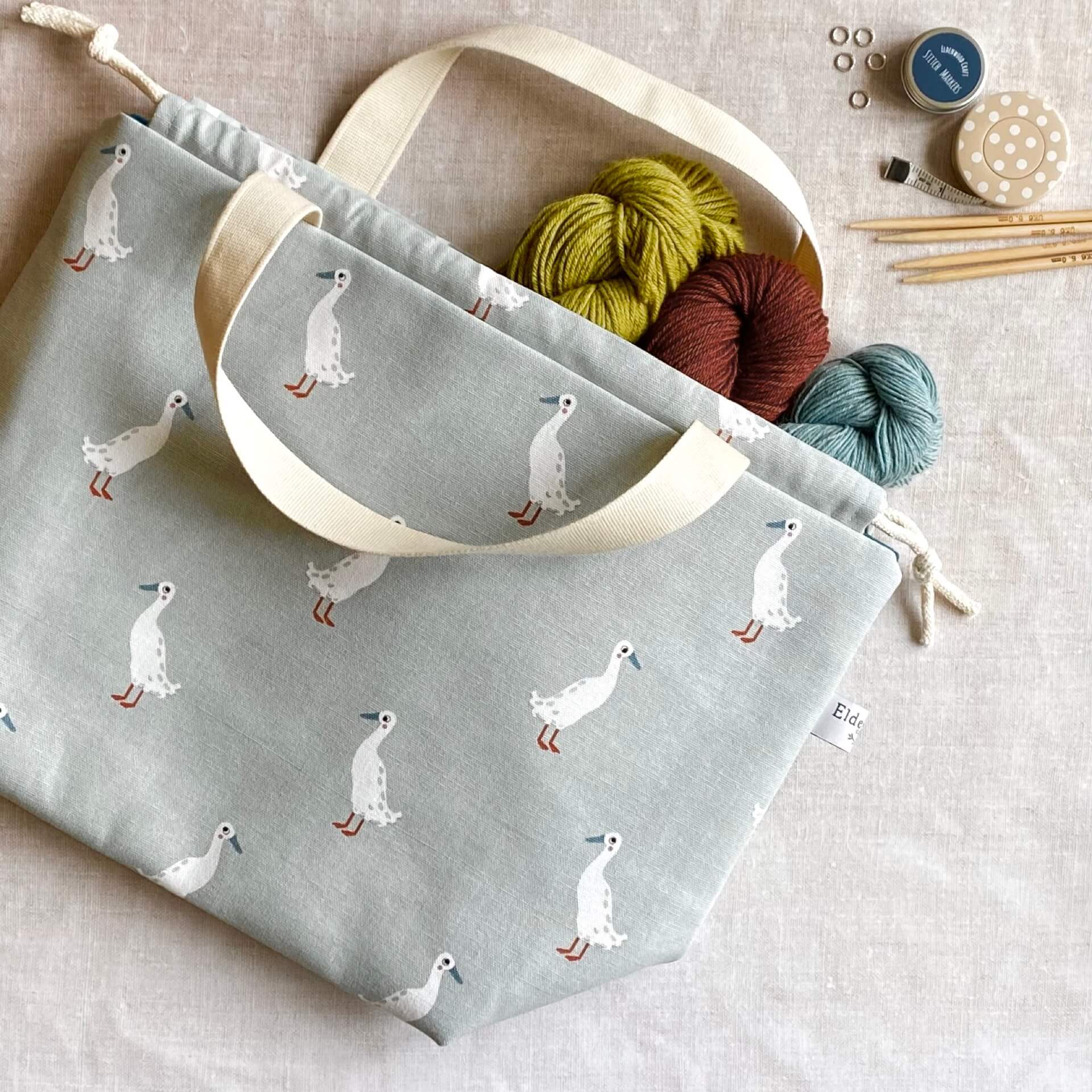 Runner duck knitting project bag handmade by Eldewnwood Craft